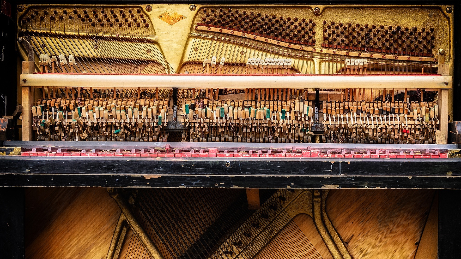 Old piano action