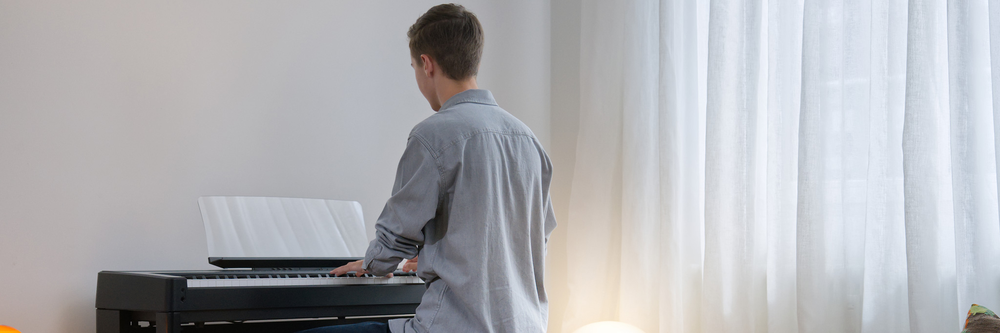 Kawai ES920 digital piano